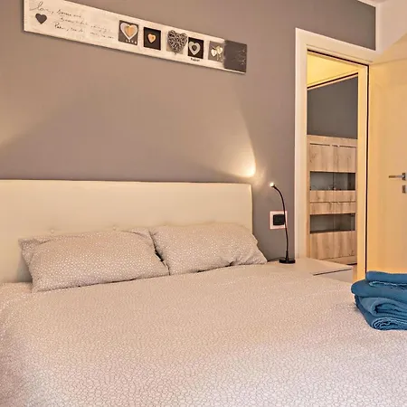 Appartamento Ormeggio Lago Maggiore Apartmán Laveno-Mombello