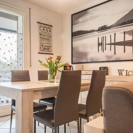Apartmán Appartamento Ormeggio Lago Maggiore